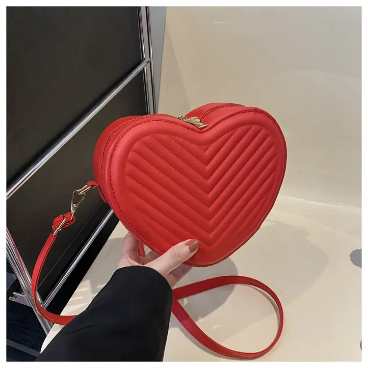 Textured Heart Bag for Women Shoulder Crossbody 2024 — feature 27