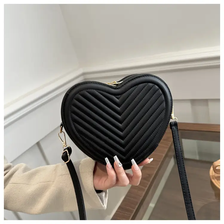 Textured Heart Bag for Women Shoulder Crossbody 2024 — feature 9