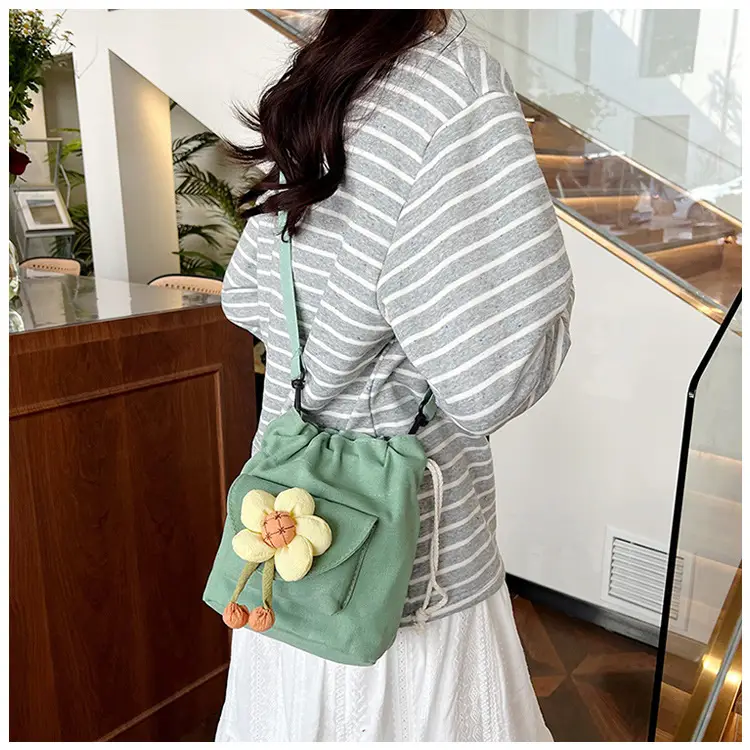 Women's Flower Drawstring Crossbody Bag Canvas 2024 — feature 18