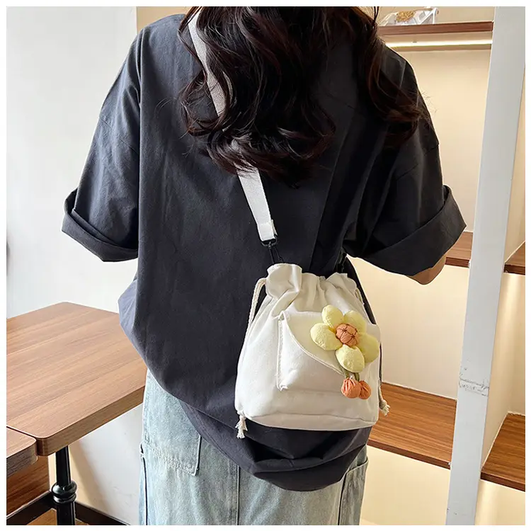 Women's Flower Drawstring Crossbody Bag Canvas 2024 — feature 28