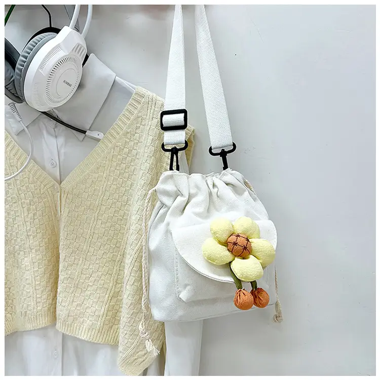 Women's Flower Drawstring Crossbody Bag Canvas 2024 — feature 33