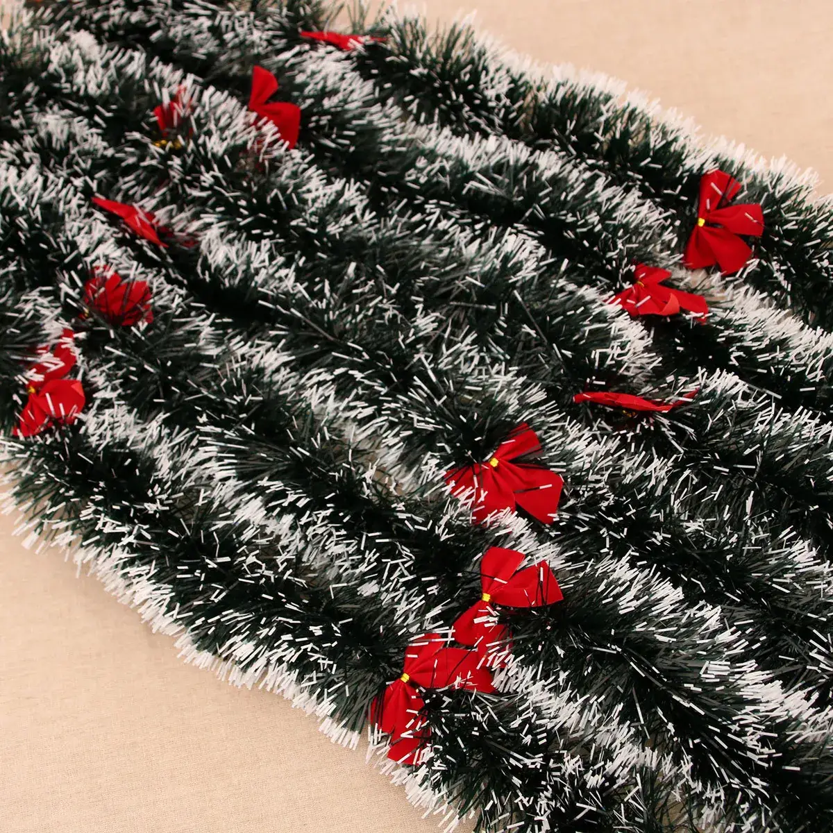 Christmas Tree Decor Black Green White Edge Bow Hotel Decoration — feature 6