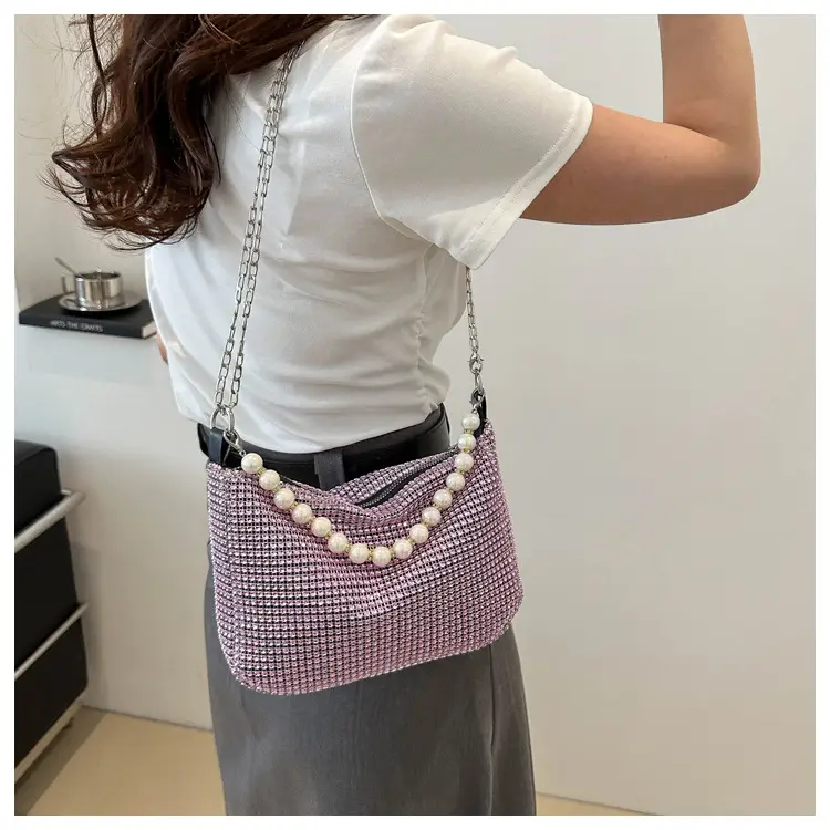 Women's Full Diamond Chain Crossbody Bag 2024 — feature 21