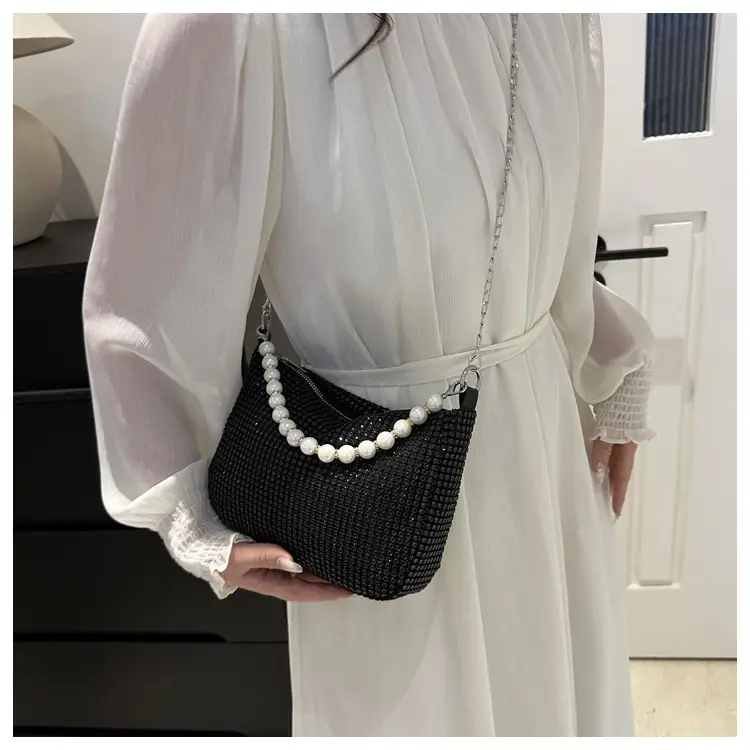 Women's Full Diamond Chain Crossbody Bag 2024 — feature 22