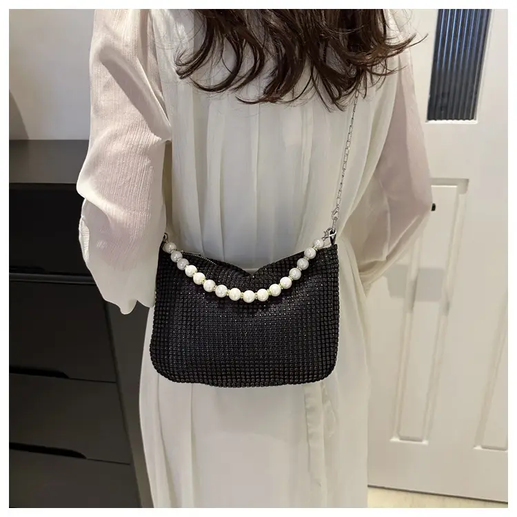 Women's Full Diamond Chain Crossbody Bag 2024 — feature 23