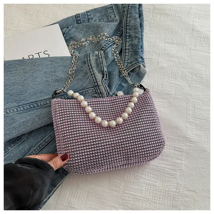 Women's Full Diamond Chain Crossbody Bag 2024 - Image 4