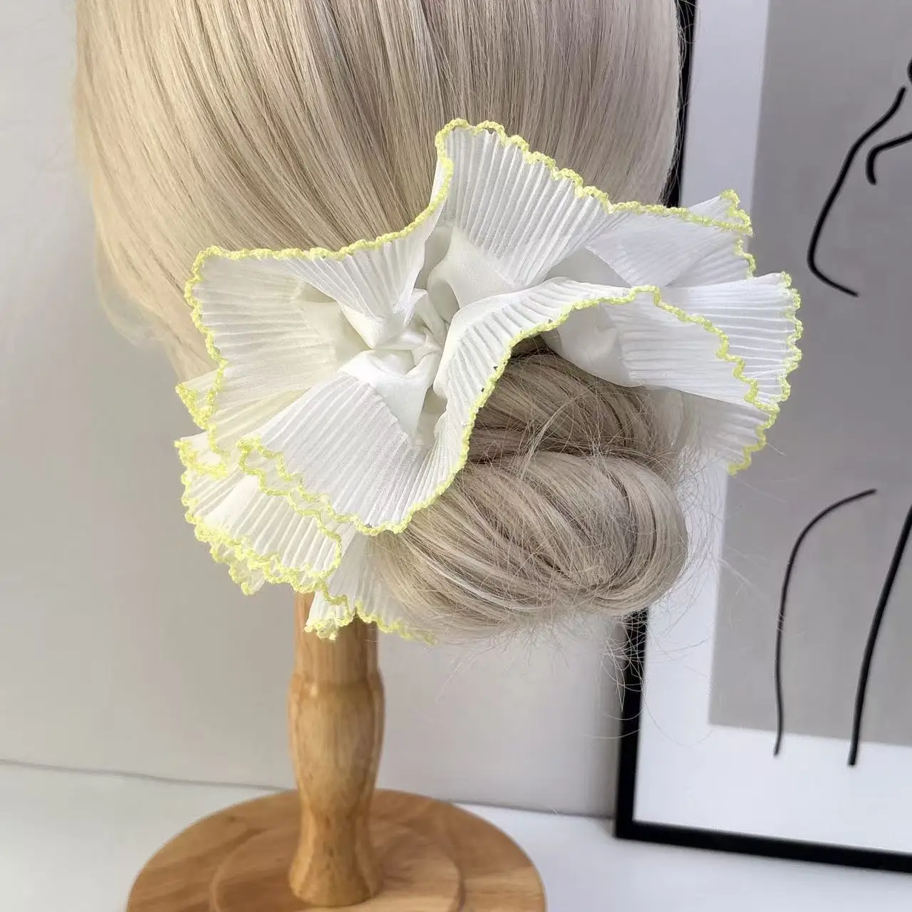 White Red Edge French Lace Hair Ring for Girls