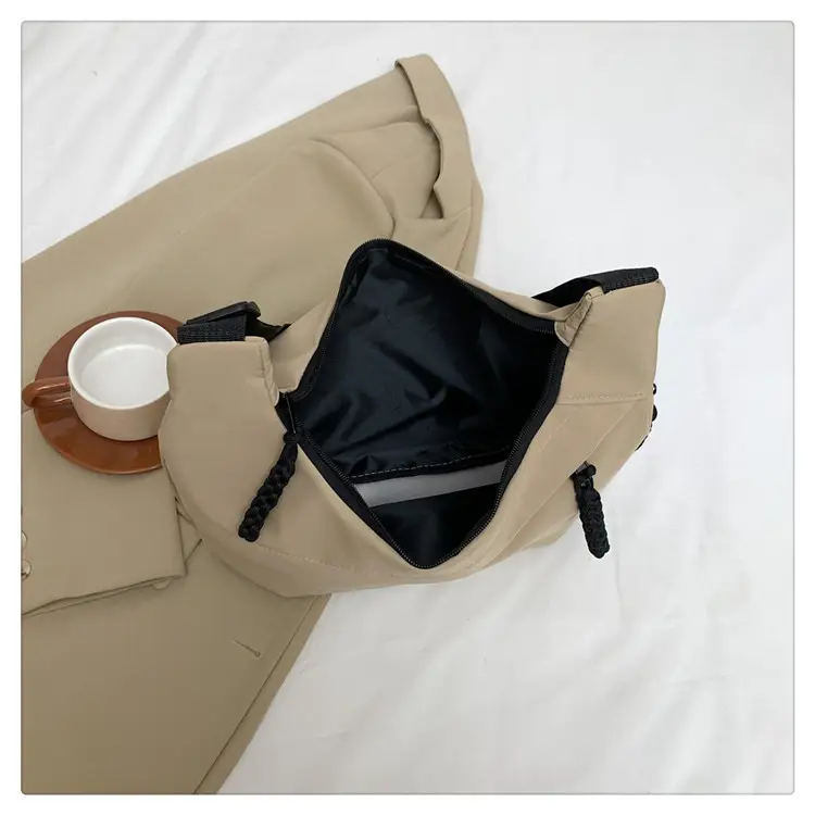Beige Japanese Artistic Crossbody Bag Large Capacity — feature 17