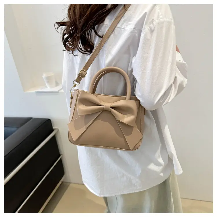 Black Bow Shoulder Bag for Women Spring Summer 2024 — feature 26