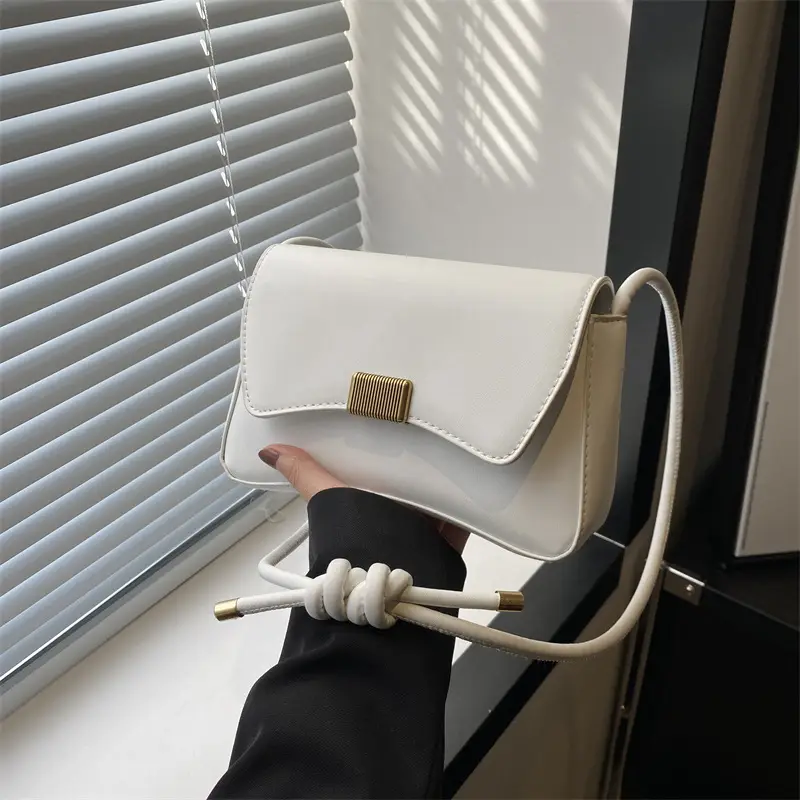 White Korean Style Shoulder Bag for Women 2024 - Image 7