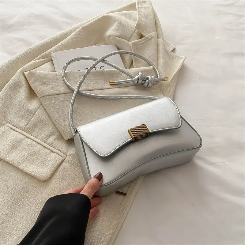 White Korean Style Shoulder Bag for Women 2024 - Image 4