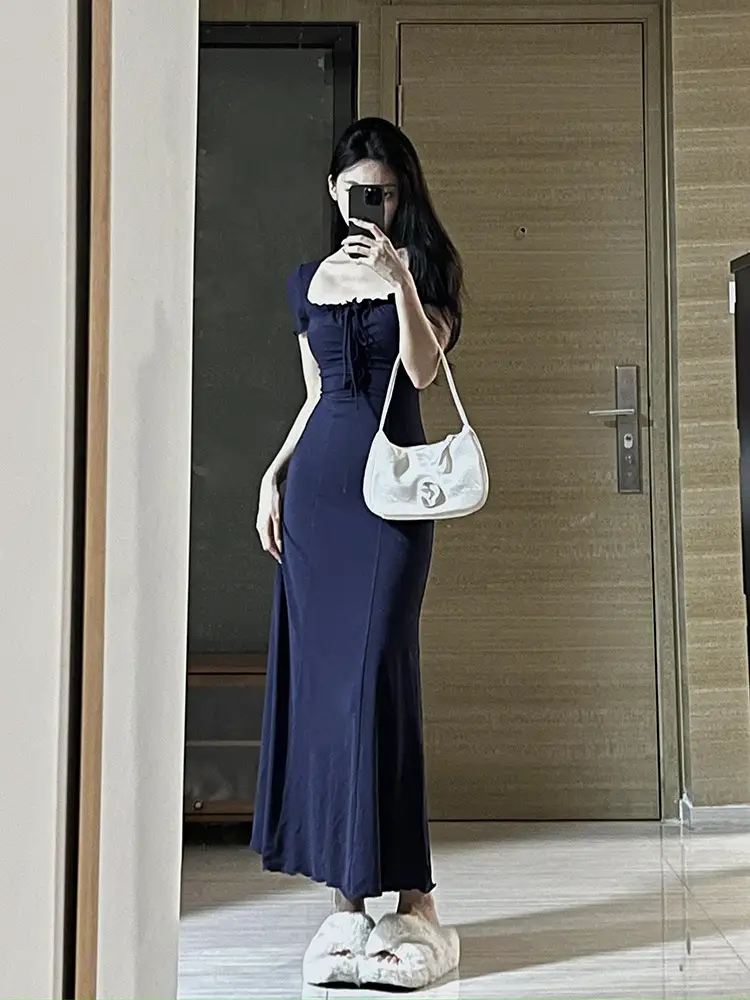 Women's Dark Blue Slim Fit Hip Fishtail Dress — feature 4