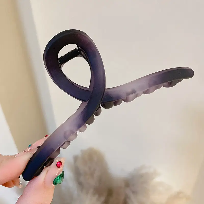 Korean Frosted Green Hairpin Women's High-end Shark Clip - Image 3