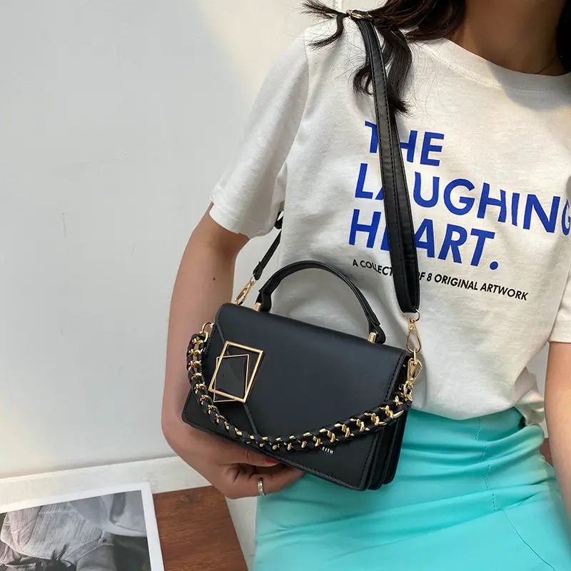 Pink Chain Shoulder Bag for Women 2025 - Image 14