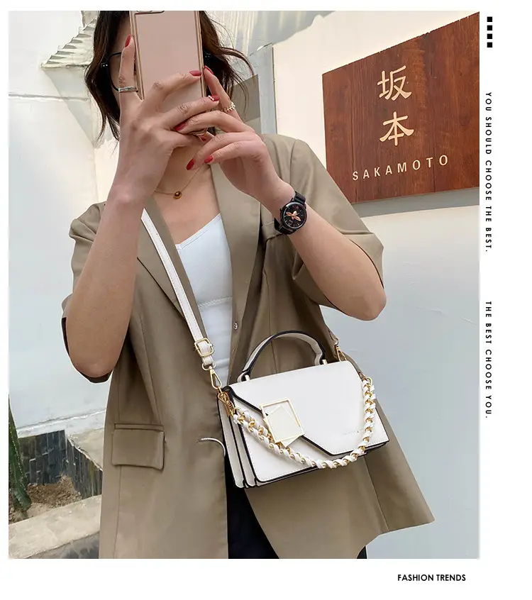 Pink Chain Shoulder Bag for Women 2025 — feature 1