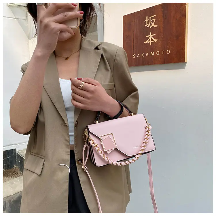 Pink Chain Shoulder Bag for Women 2025 — feature 28