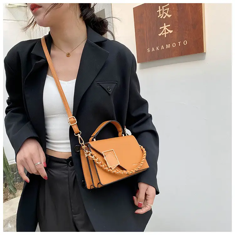 Pink Chain Shoulder Bag for Women 2025 — feature 31