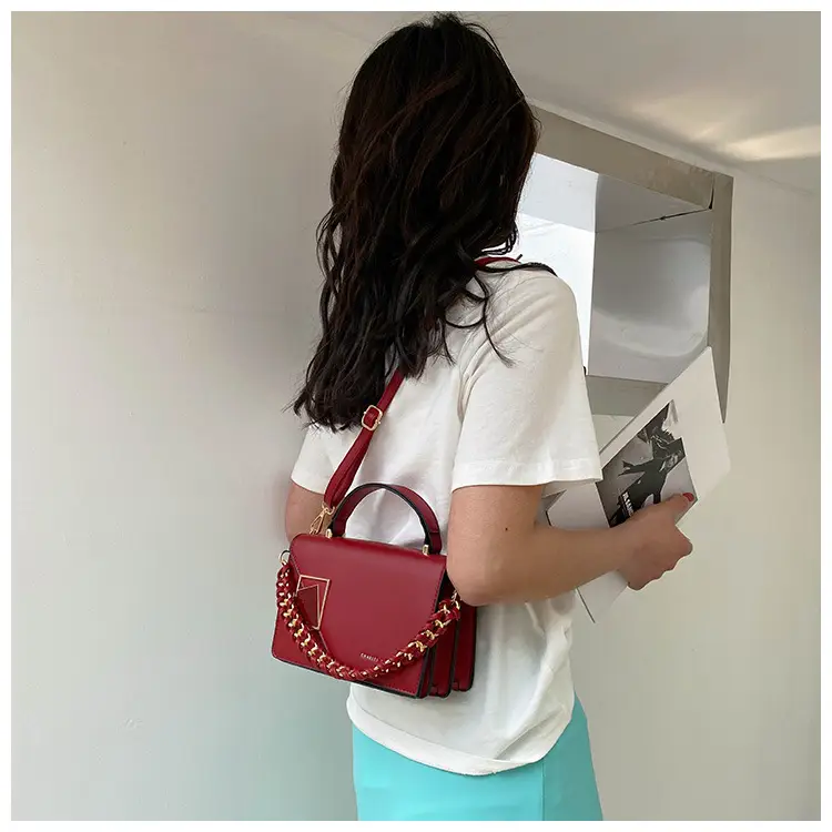 Pink Chain Shoulder Bag for Women 2025 — feature 37