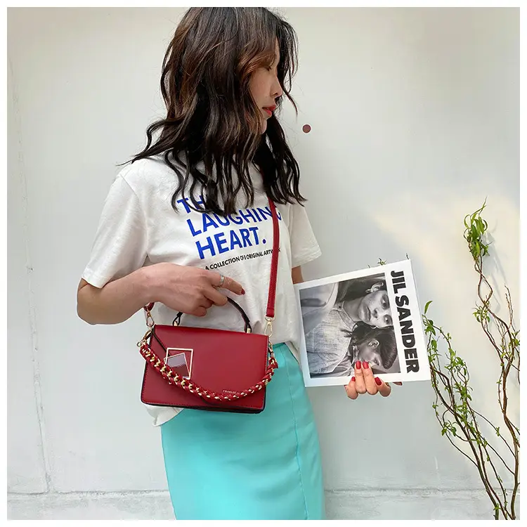 Pink Chain Shoulder Bag for Women 2025 — feature 39