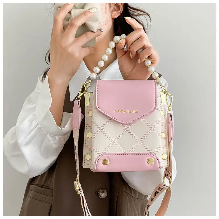 Women's Pearl Crossbody Bag Cream White 2024 — feature 26