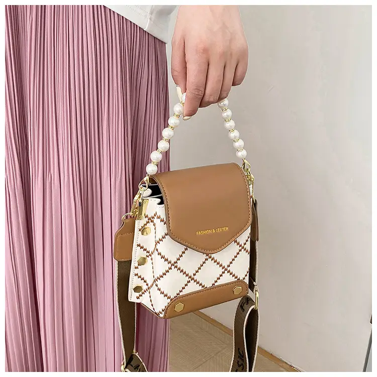 Women's Pearl Crossbody Bag Cream White 2024 — feature 30