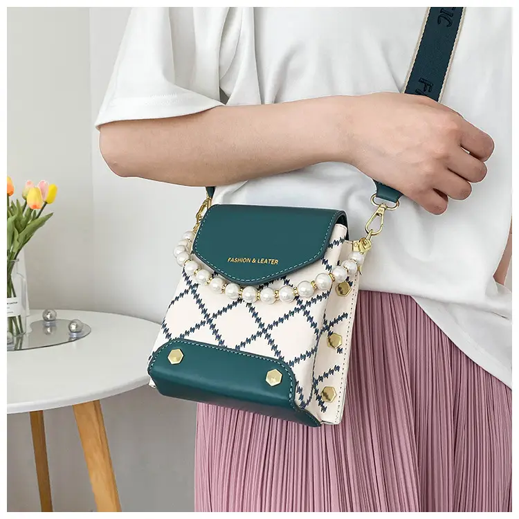 Women's Pearl Crossbody Bag Cream White 2024 — feature 33