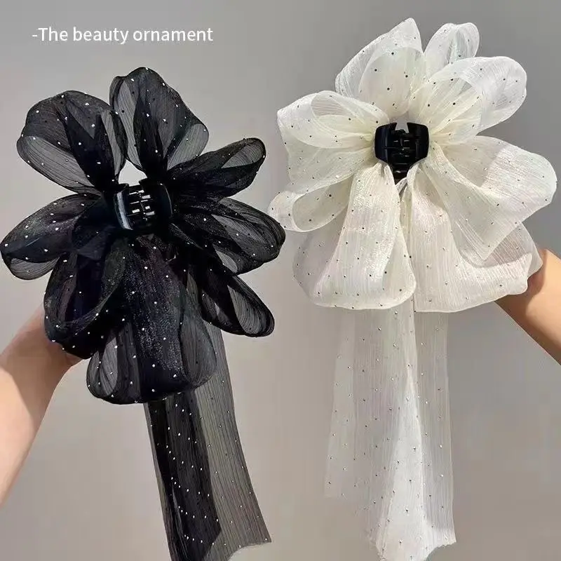 Elegant Shark Clip for Women's Hair Ties — feature 5