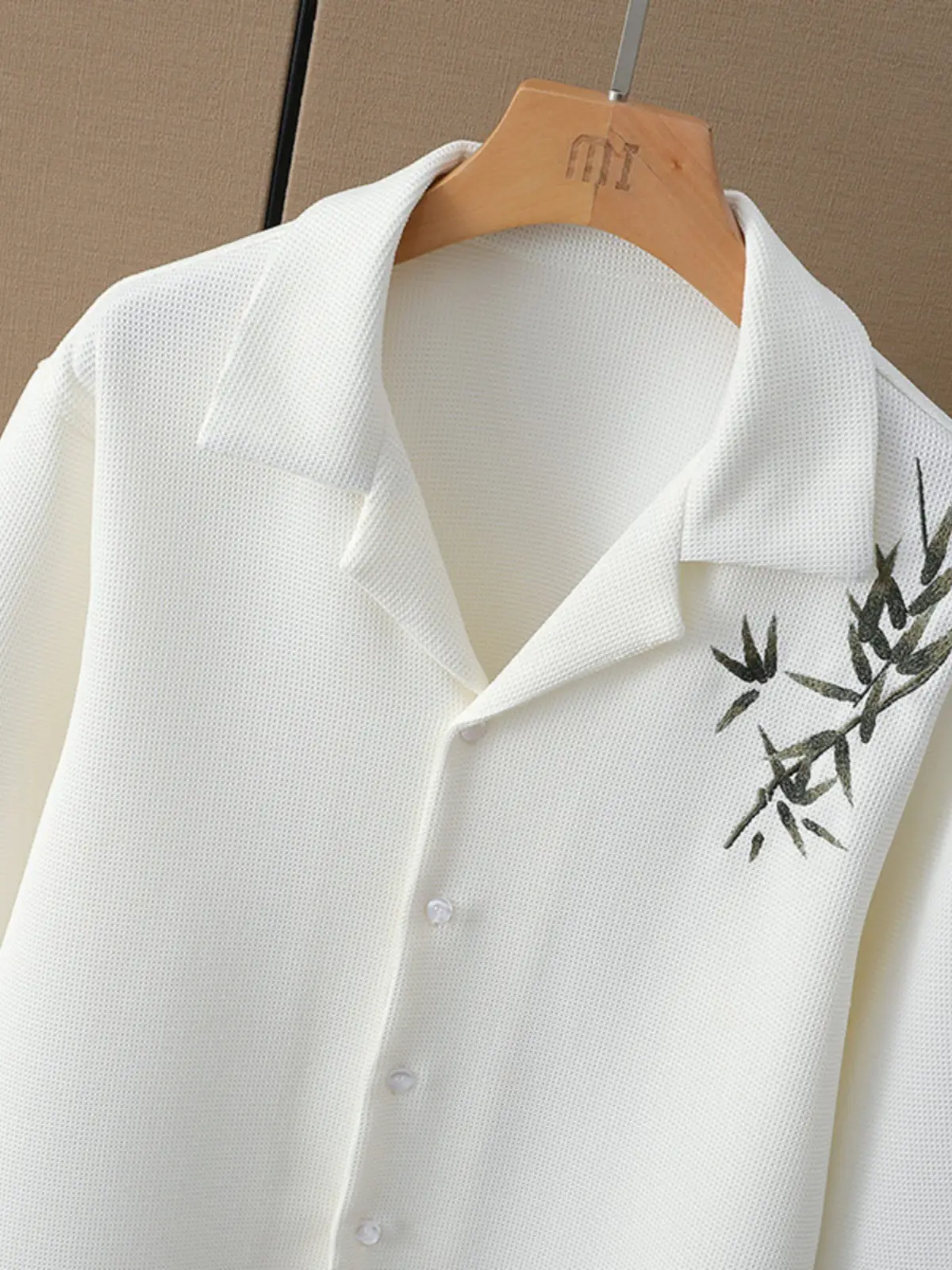 Men's Black Bamboo Leaf Embroidered Short Shirt