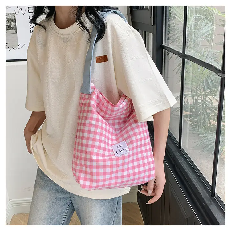 Blue Checkered Shoulder Bag for Women Spring 2024 — feature 8