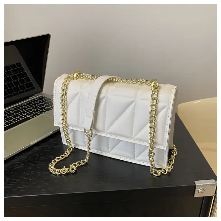 Women's Square Chain Shoulder Bag White Gold Rhombic Design — feature 15