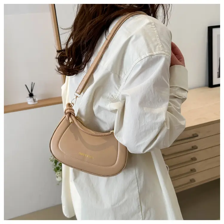 Women's Cream Shoulder Crossbody Bag 2024 Spring — feature 18