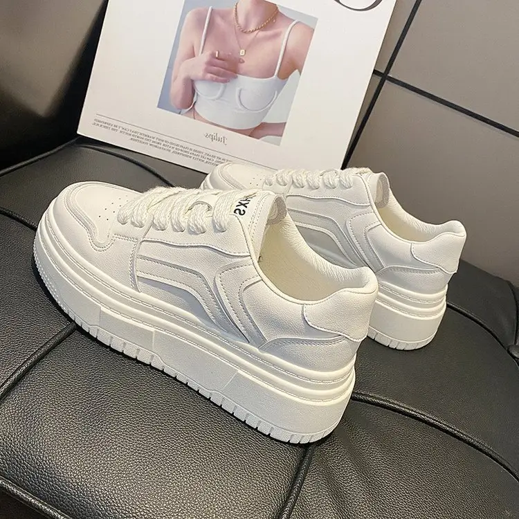 White Shoes Women's 2024 Spring New Korean Style Student All-match Platform Platform Height Increasing Fashion Internet Celebrant Casual Sneakers - Image 2