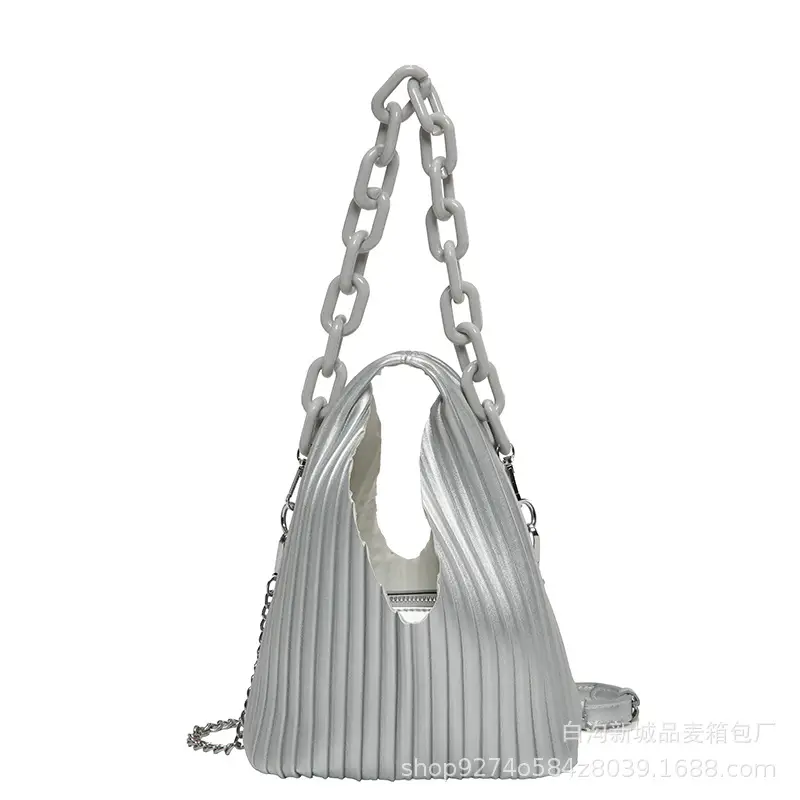 Green Chain Strap Shoulder Bag for Women 2026 - Image 10