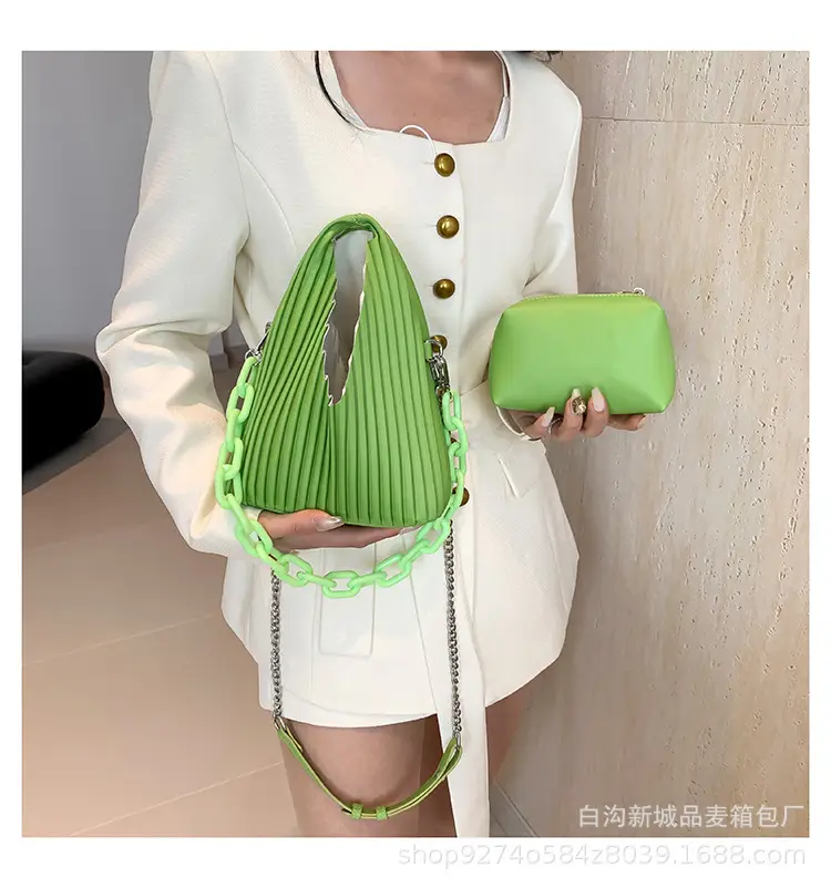 Green Chain Strap Shoulder Bag for Women 2026 — feature 22