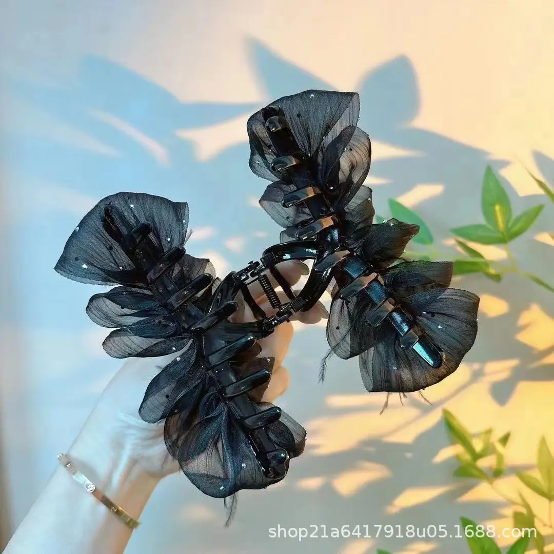 White Feather Cloud Bubble Hair Clip for Women - Image 6
