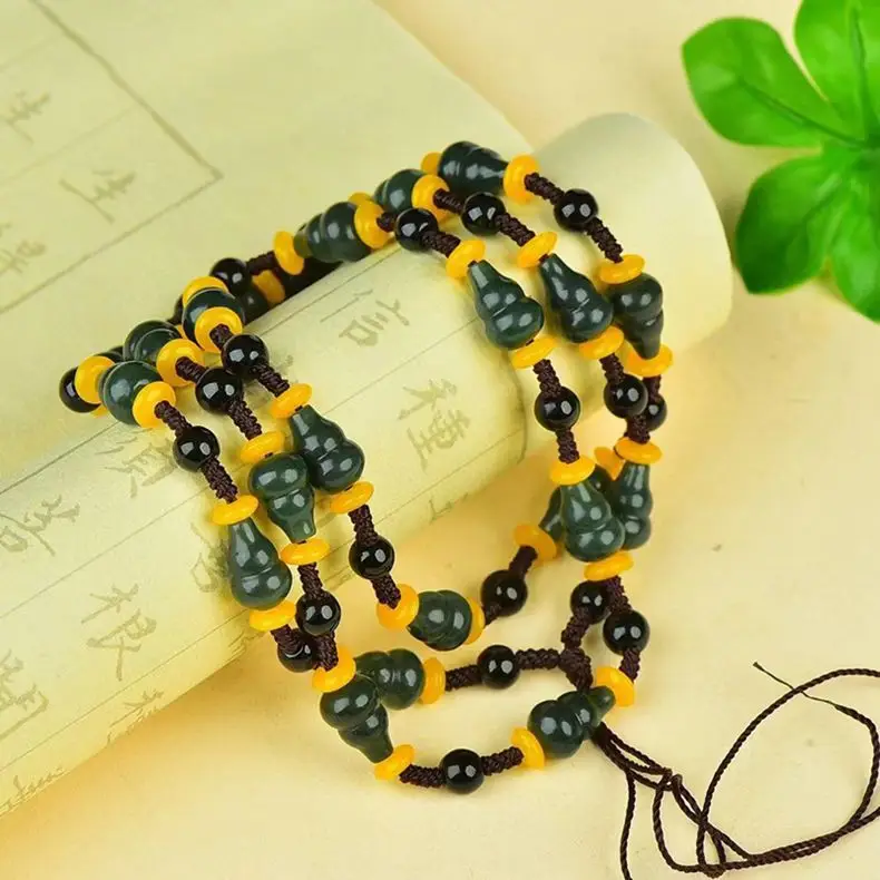 Natural Jade Lanyard Necklace with Bamboo Gourd Pendant — feature 5