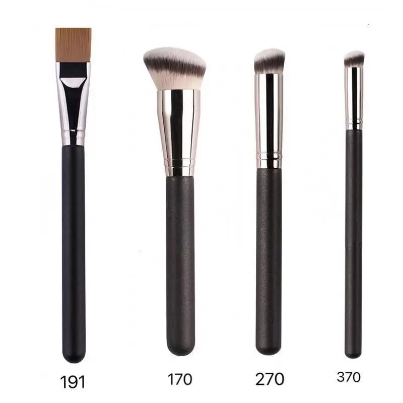 370 Spot Bristle Concealer Brush Soft Hair Round Head — feature 5