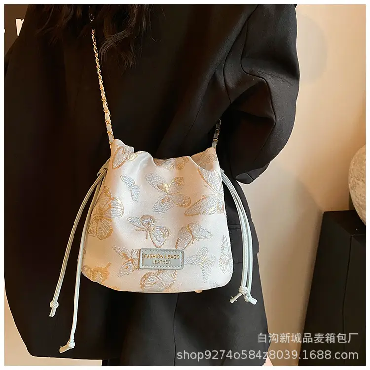 Stylish Chain Crossbody Bag for Women 2026 New Fashion — feature 16