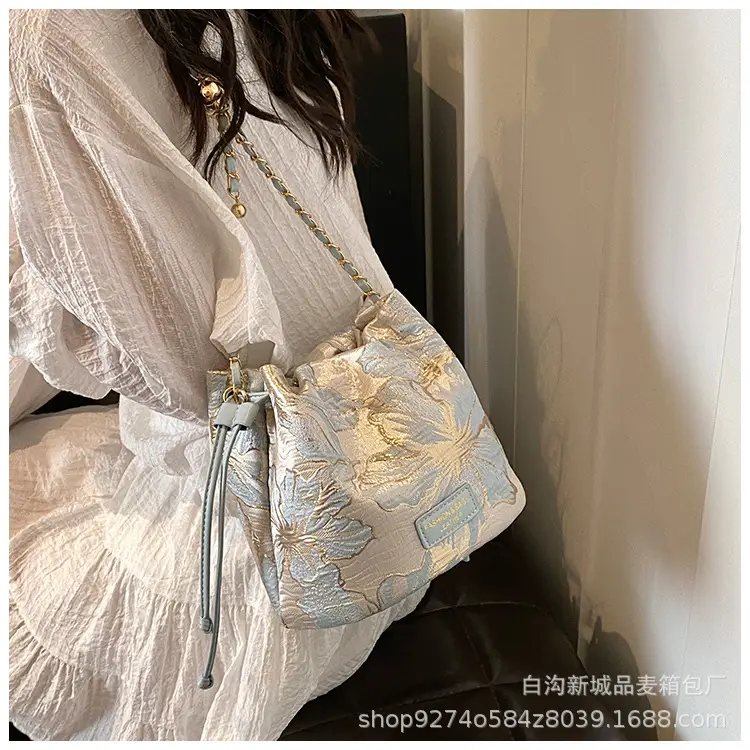 Stylish Chain Crossbody Bag for Women 2026 New Fashion — feature 23