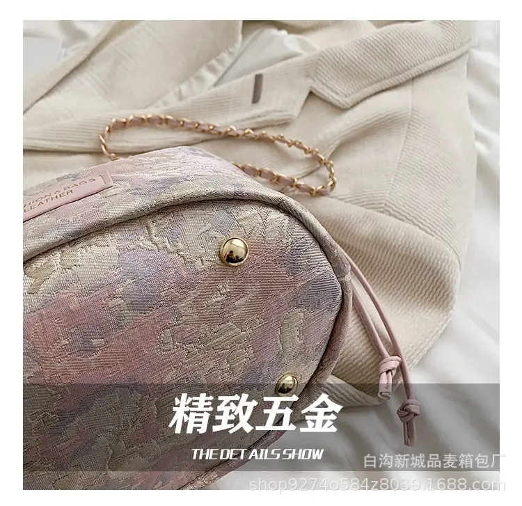 Stylish Chain Crossbody Bag for Women 2026 New Fashion — feature 9