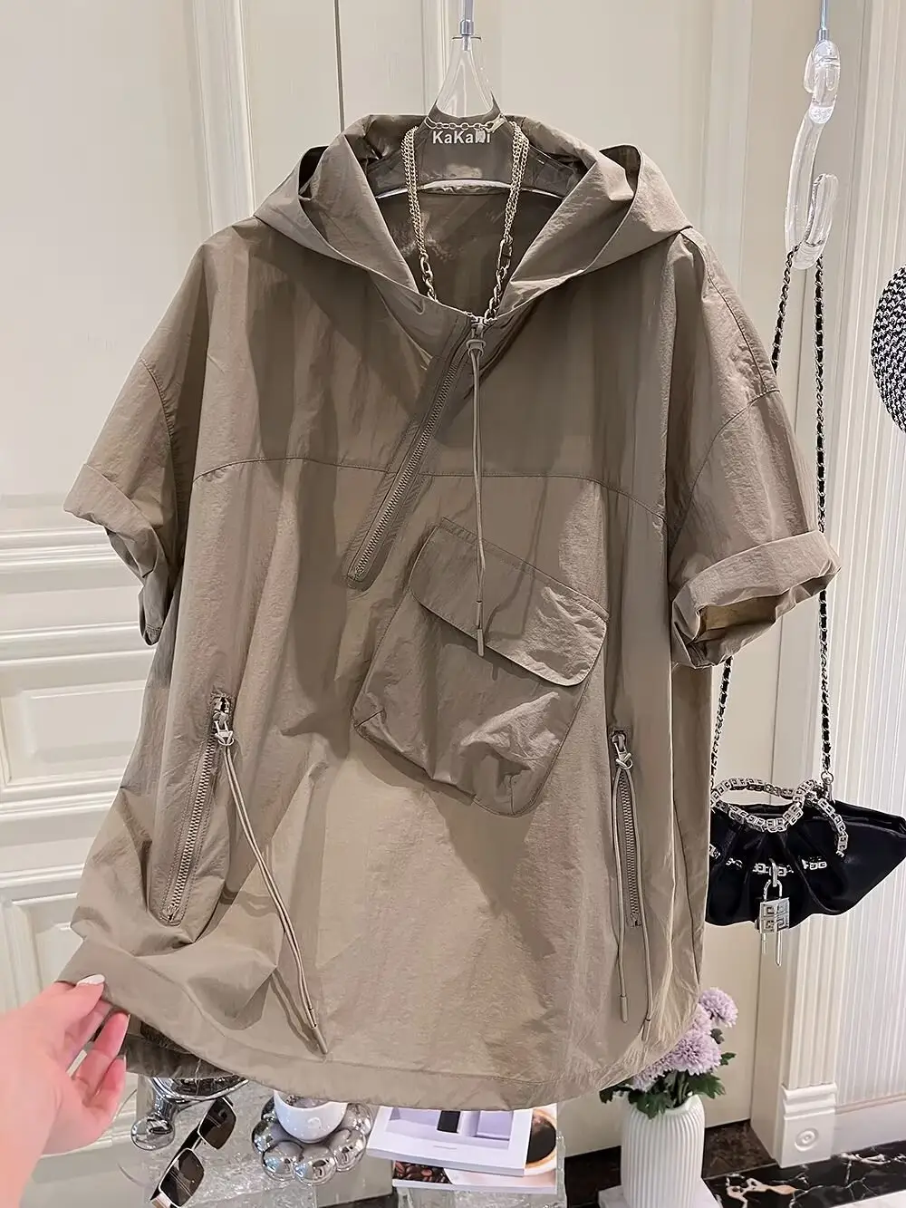 Men's White Hooded Puffer Coat 300kg — feature 5