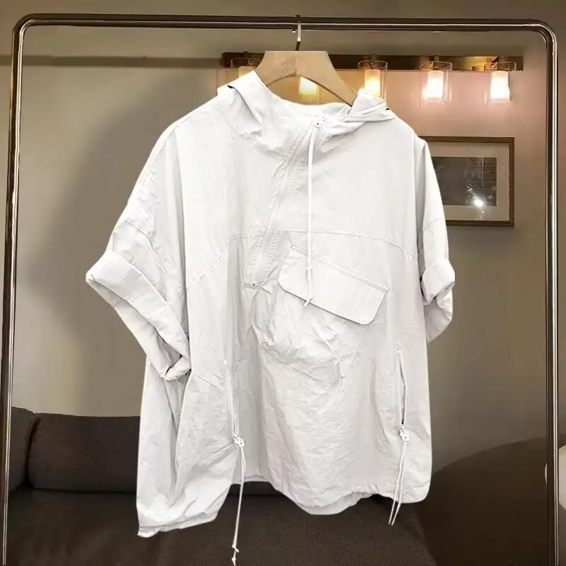 Men's White Hooded Puffer Coat 300kg