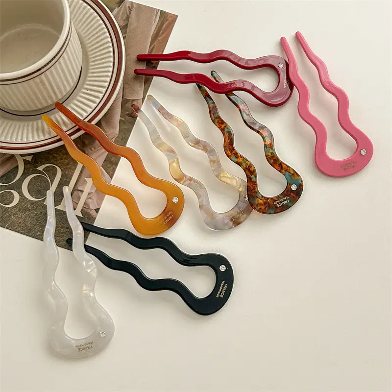 Red Diamond U-Shaped Hair Pin Disc for Gentle Hair Care