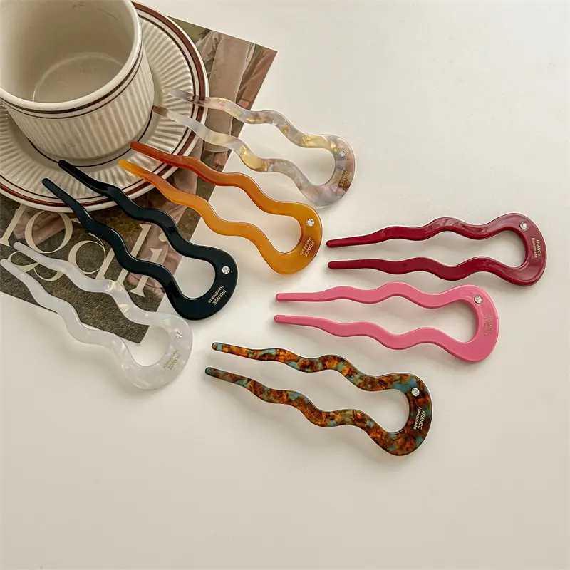 Red Diamond U-Shaped Hair Pin Disc for Gentle Hair Care