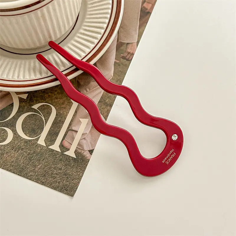 Red Diamond U-Shaped Hair Pin Disc for Gentle Hair Care