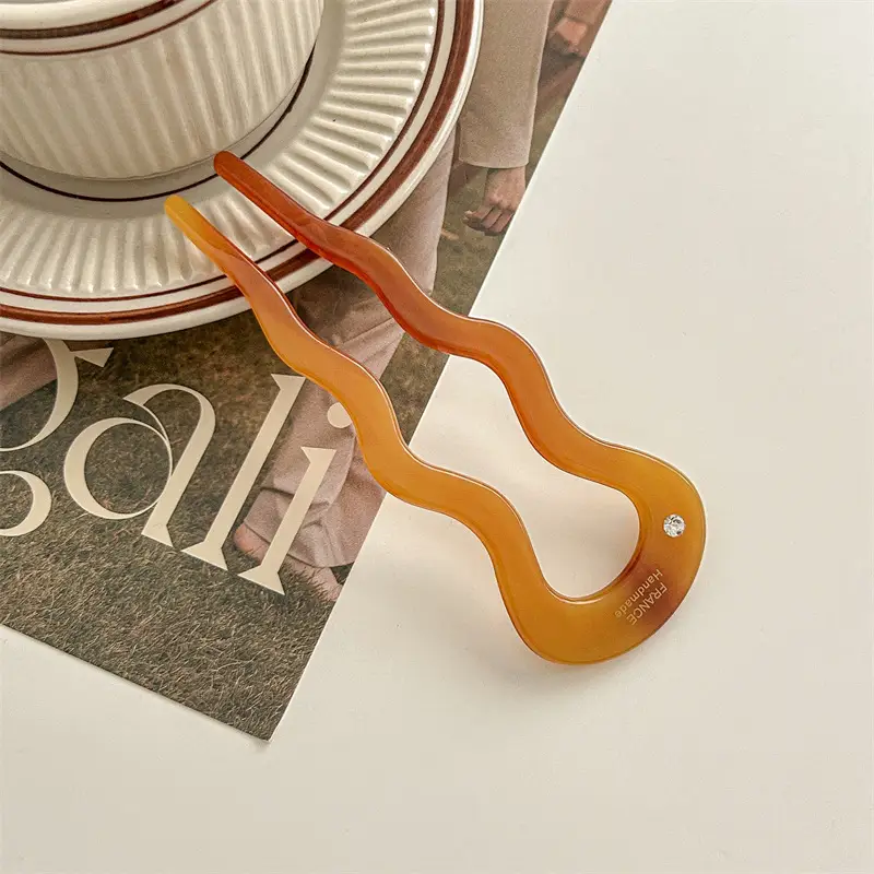 Red Diamond U-Shaped Hair Pin Disc for Gentle Hair Care