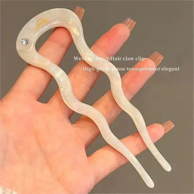 [with diamond] mermaid white U-shaped hairpin