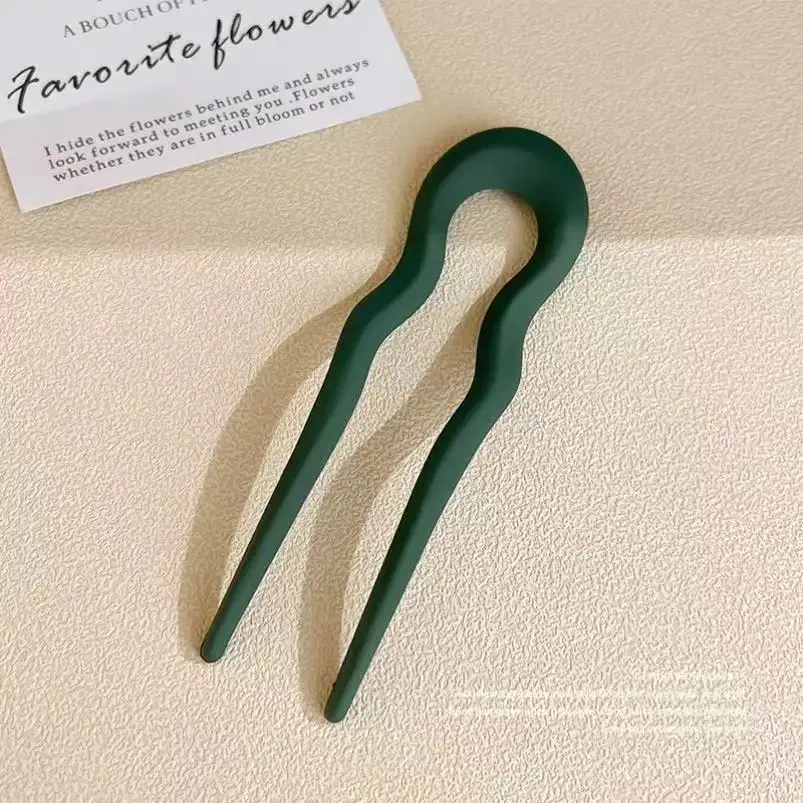 [frosted green] U-shaped wave hairpin