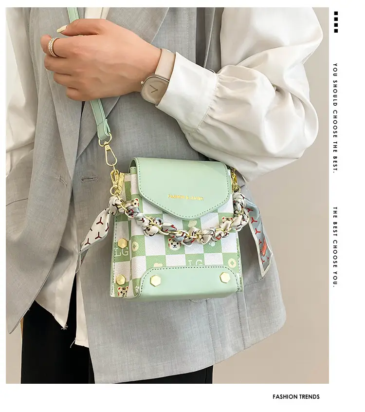 Trendy Korean Style Mobile Phone Bag for Girls — feature 1