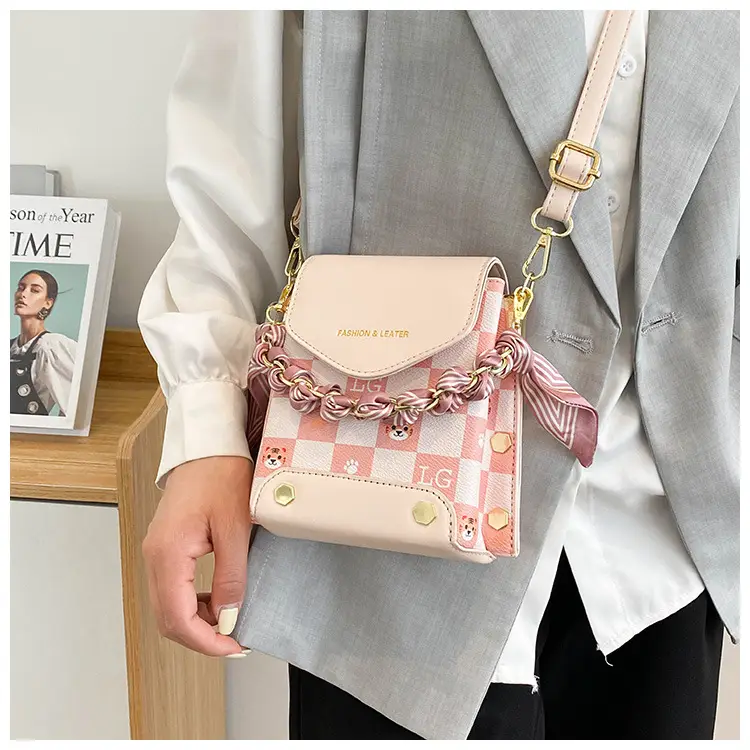 Trendy Korean Style Mobile Phone Bag for Girls — feature 33